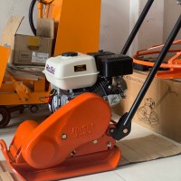 Máy đầm bàn Hoshi (5.5HP)