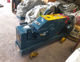 MÁY CẮT SẮT TRUNG QUỐC GQ50