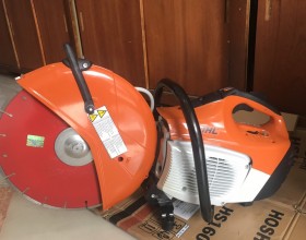 Máy cắt bê tông STIHL TS420